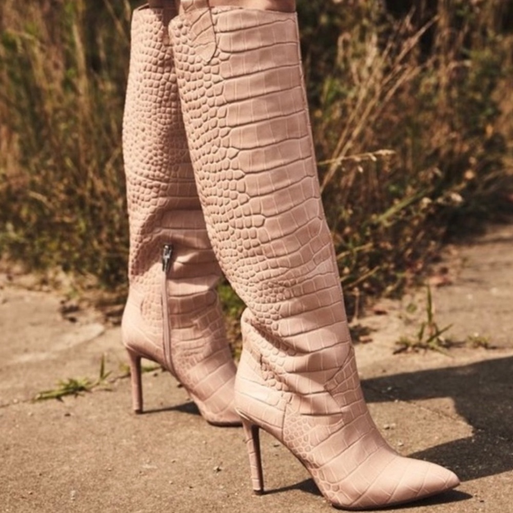 Vince Camuto Kervana Croc Embossed Pink Boots